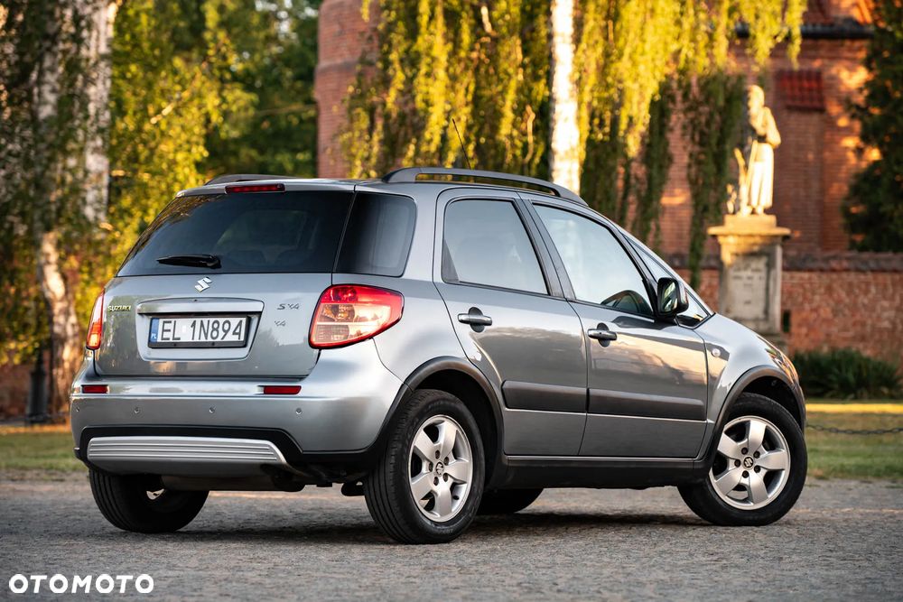 Suzuki SX4 1.6 VVT 4x2 Comfort - 6