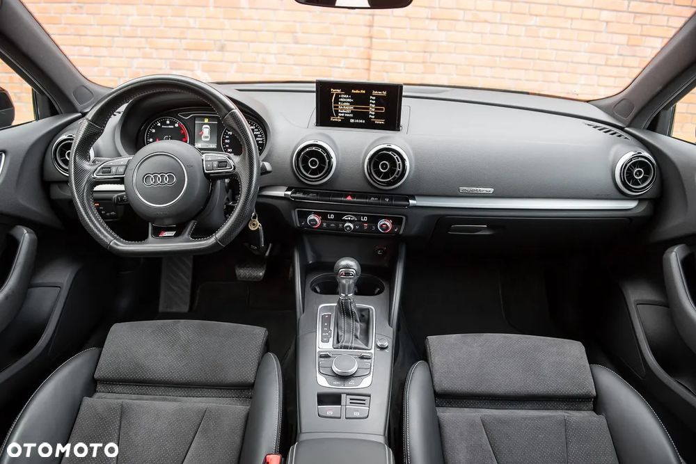 Audi A3 Sportback 1.8 TFSI quattro S tronic S line Sportpaket - 27