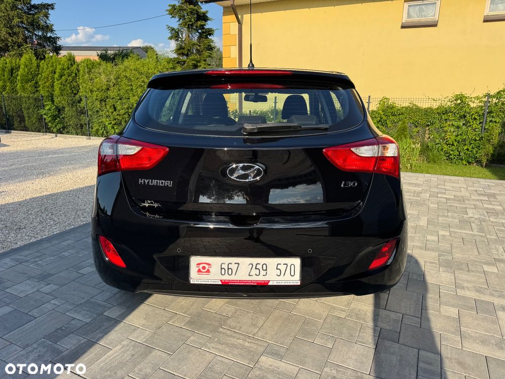 Hyundai i30 blue 1.4 Trend - 7