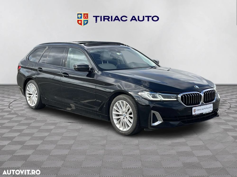 BMW Seria 5 520i Touring Aut. Luxury Line - 7