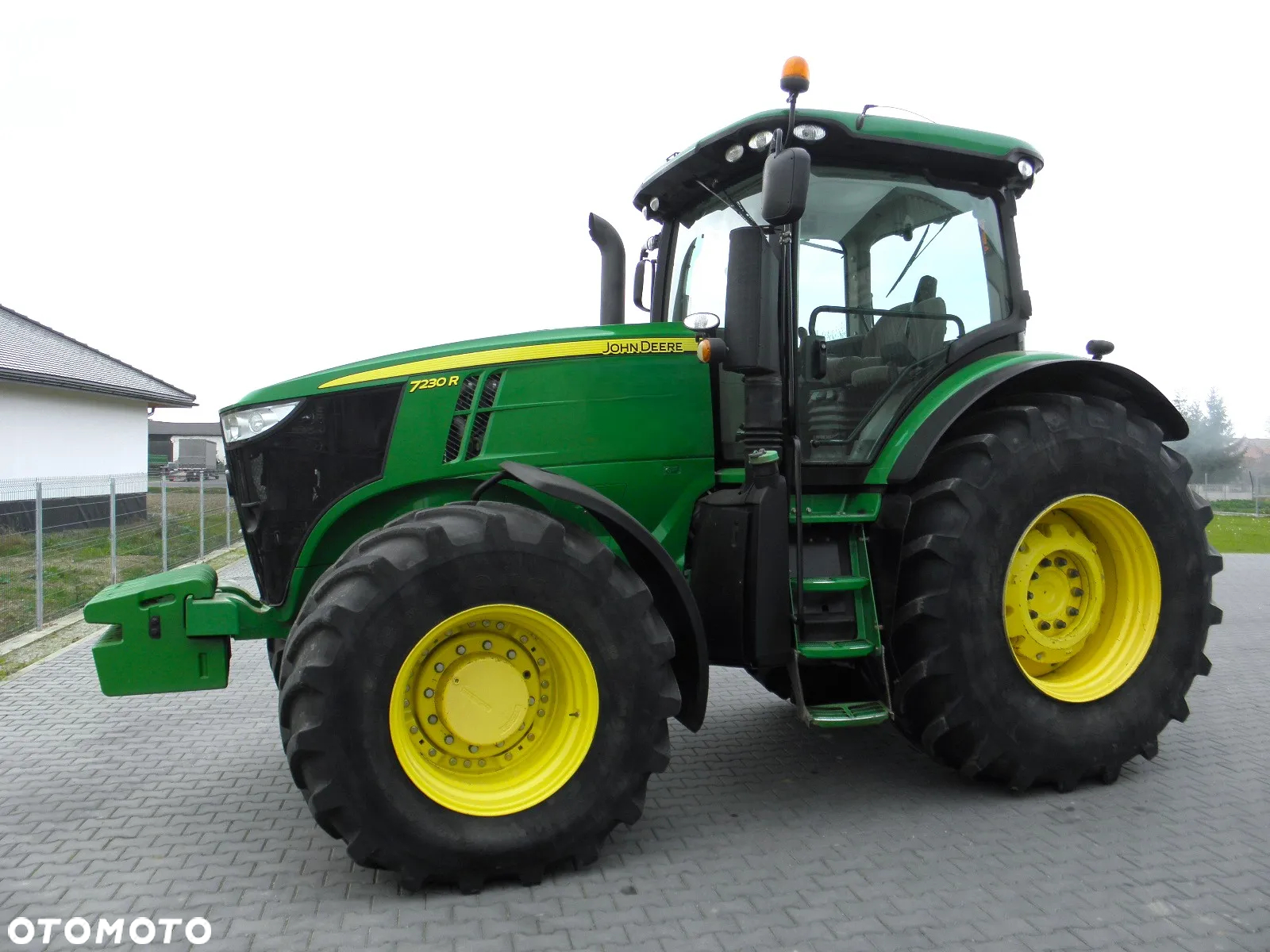 John Deere 7230 R 2012 Rok Nie Malowany, Skrzynia POWERQUAD, Stan Bardzo Dobry - 11