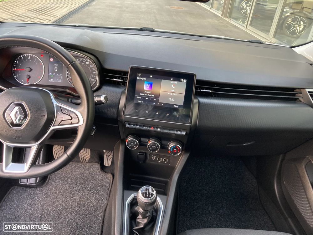 Renault Clio TCe 100 BUSINESS EDITION - 18