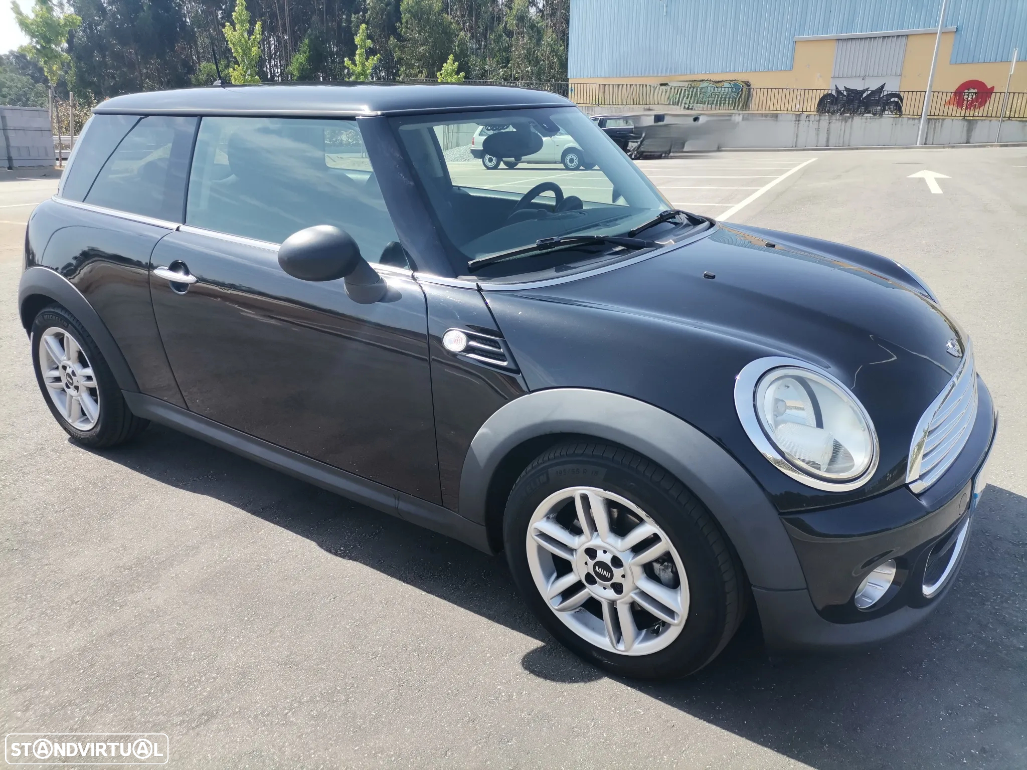 MINI 3 Portas One D - 5