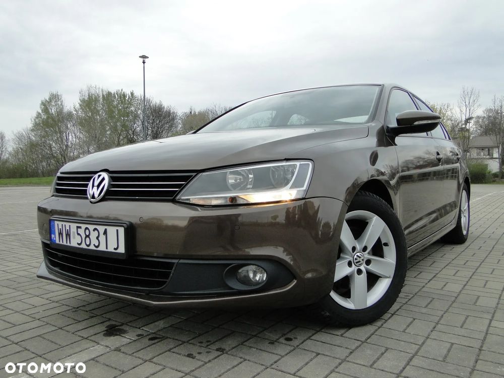 Volkswagen Jetta 1.2 TSI Comfortline - 28
