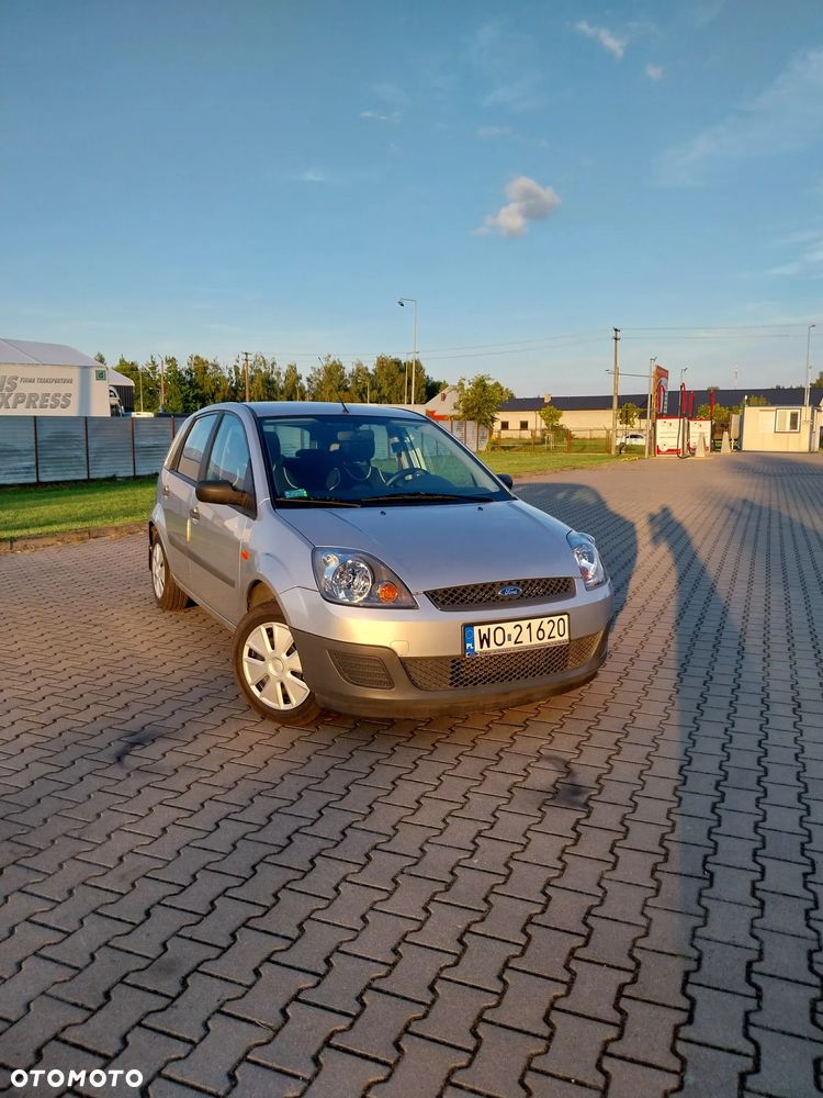 Ford Fiesta 1.3 - 4