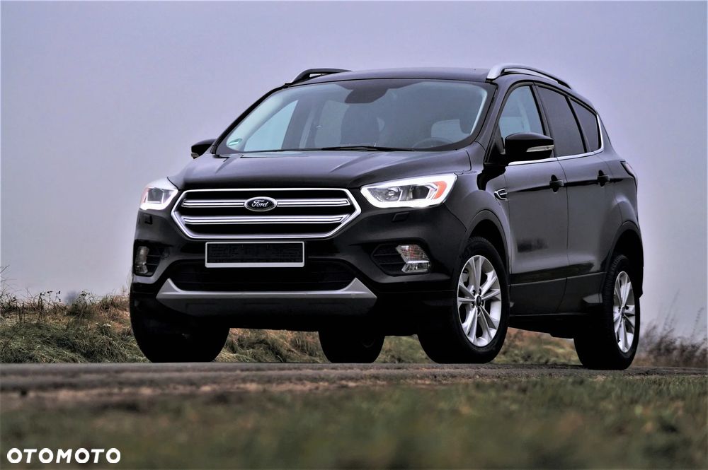 Ford Kuga - 1