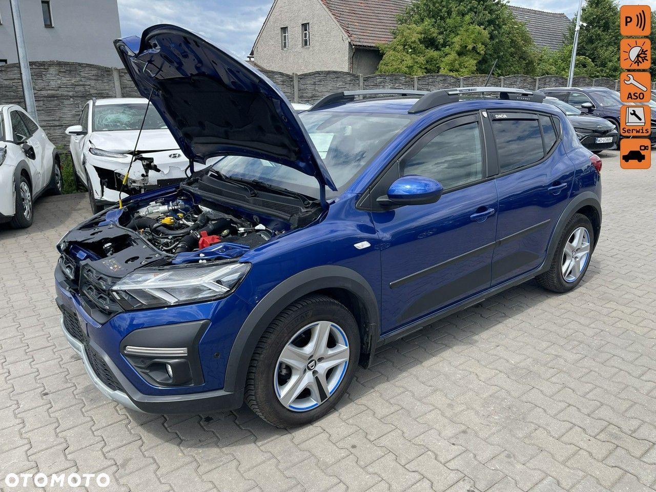 Dacia Sandero Stepway TCe 90 Essential - 1