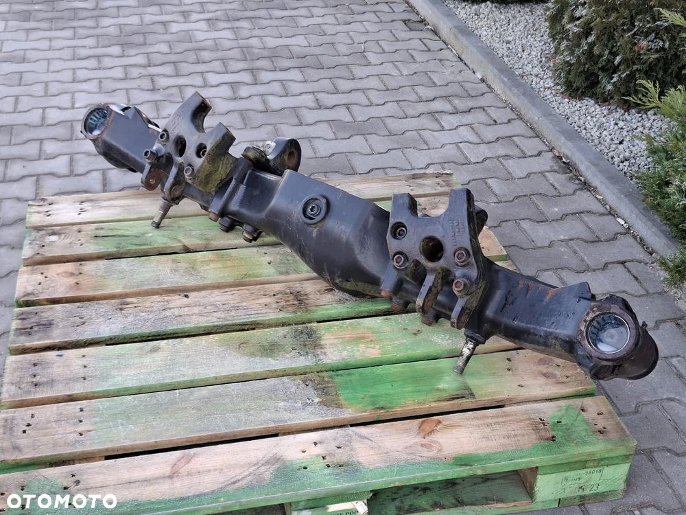 OBUDOWA MOSTU PRZEDNIEGO JCB FASTRAC 4220 - 3