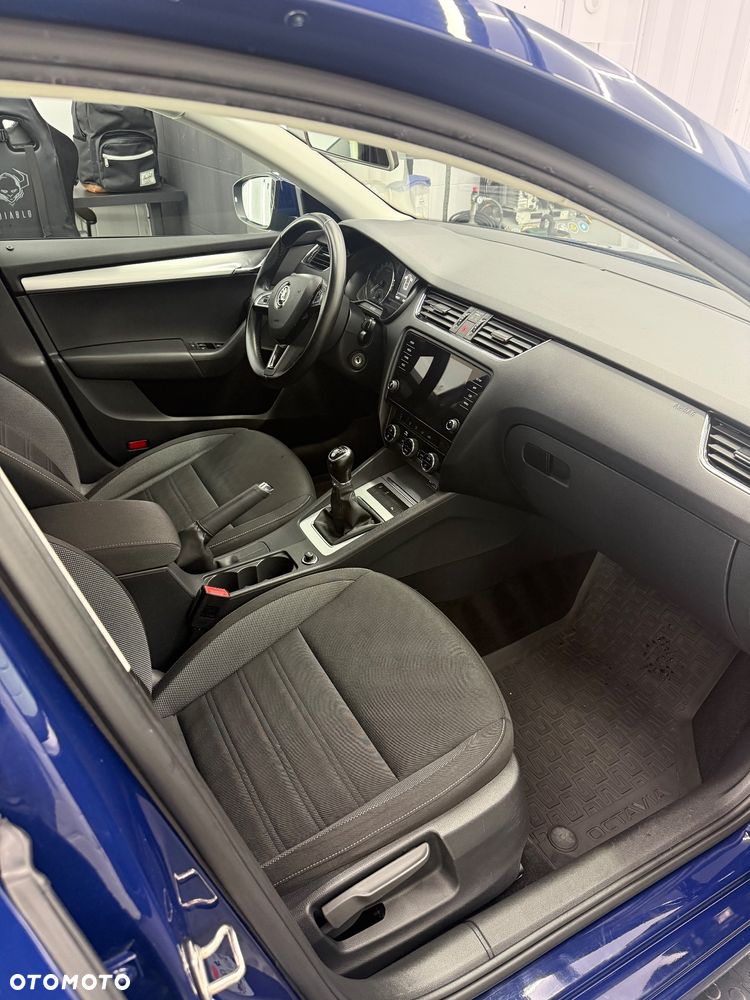 Skoda Octavia 1.6 TDI Ambition - 5