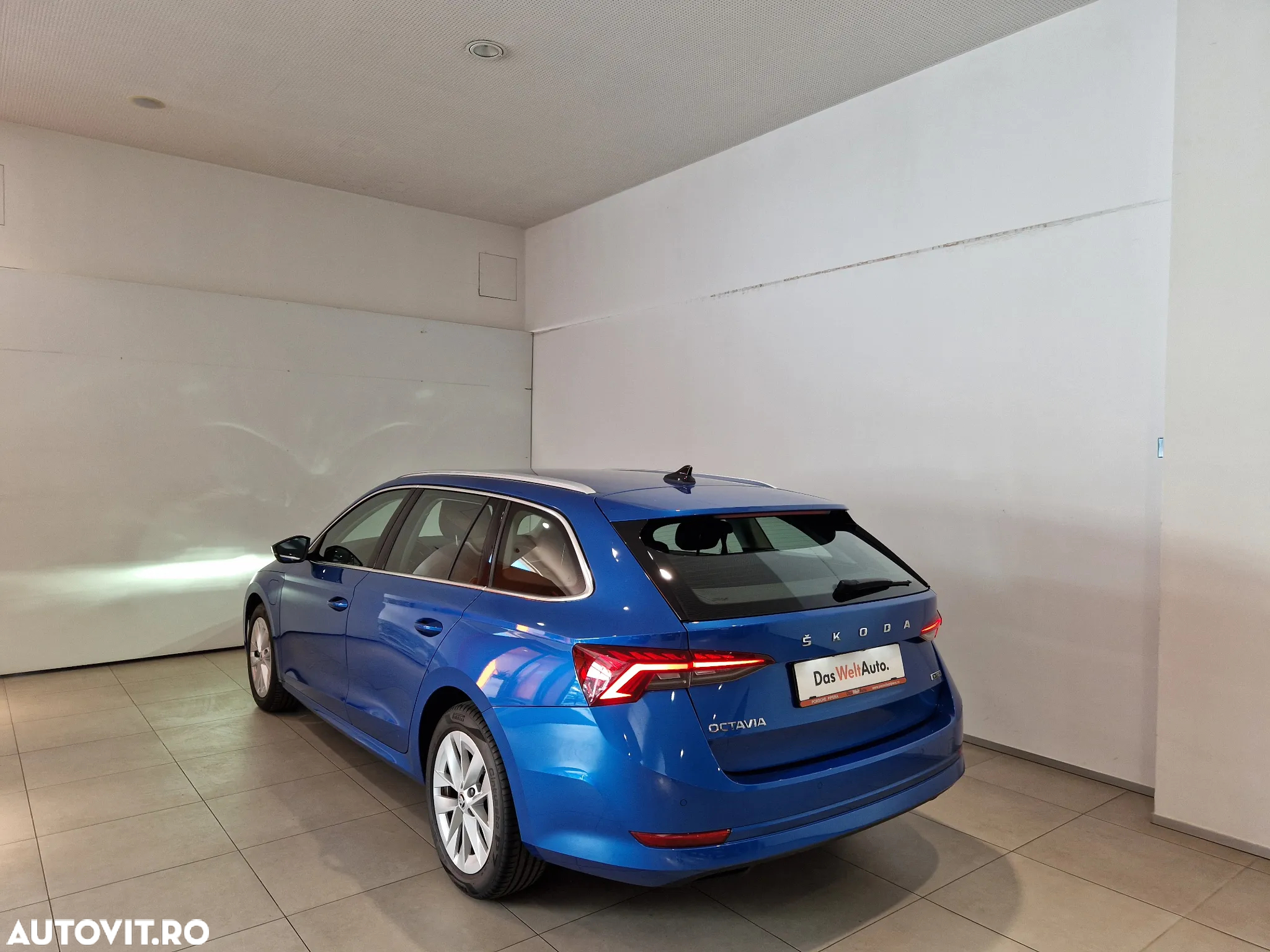 Skoda Octavia Combi 1.4 TSI iV DSG Style - 3