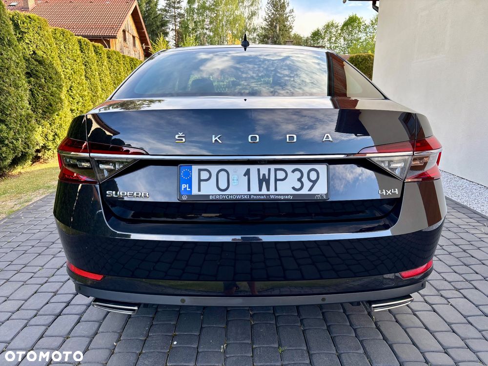 Skoda Superb 2.0 TSI 4x4 L&K DSG - 9