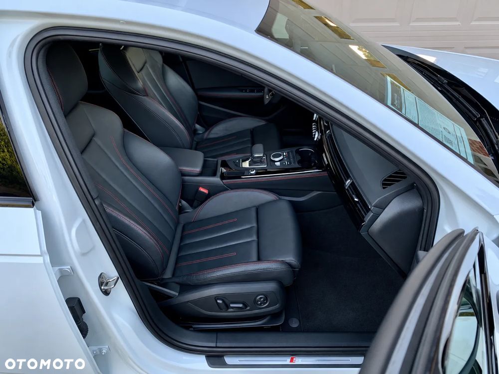 Audi A4 Limousine 2.0 TFSI Quattro S tronic - 22