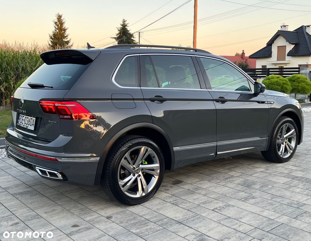 Volkswagen Tiguan 2.0 TDI SCR 4MotION DSG R-Line - 9