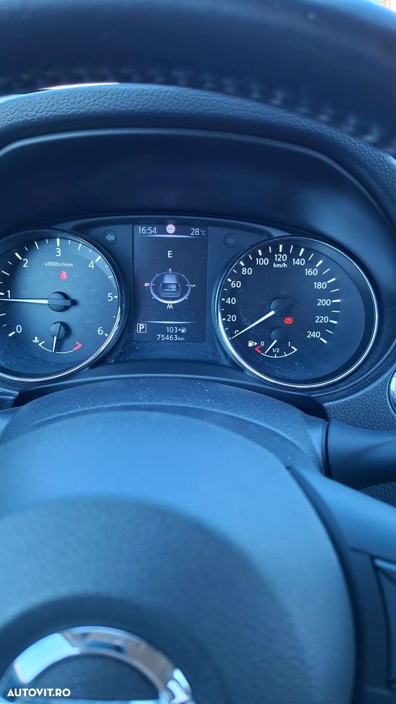 Nissan X-Trail 2.0 dCi Xtronic N-Connecta - 19