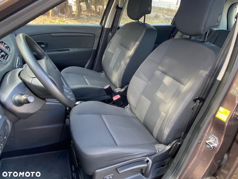 Renault Scenic - 27