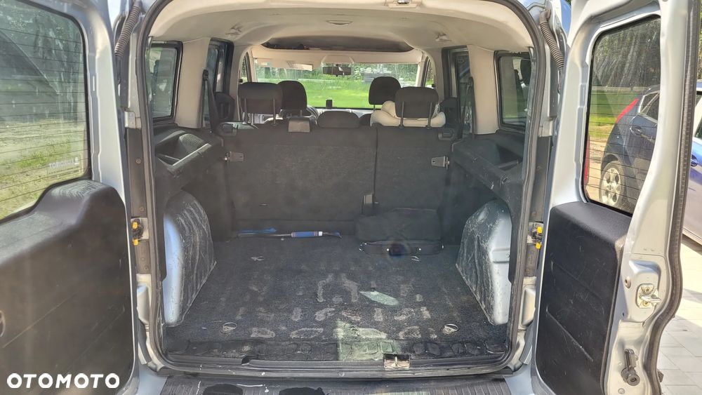 Fiat Doblo 1.6 Multijet 16V Emotion - 11