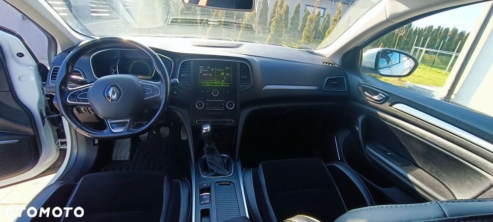 Renault Megane 1.3 TCe FAP Intens - 8