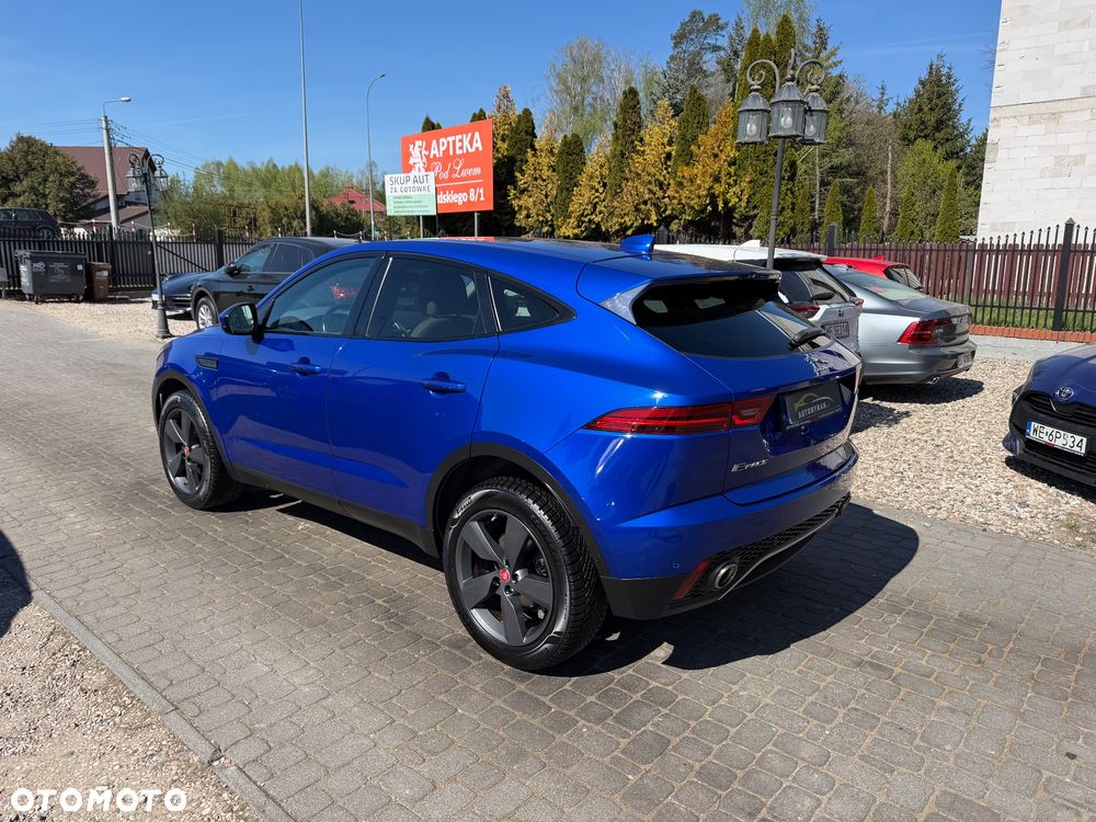 Jaguar E-Pace 2.0 i4D AWD R-Dynamic Chequered Flag - 36