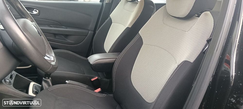 Renault Captur 1.5 dCi Exclusive - 8