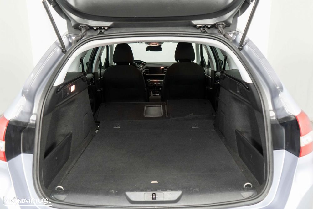 Peugeot 308 SW 1.5 BlueHDi Style - 13