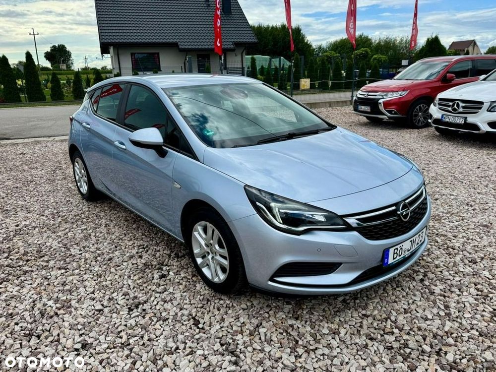 Opel Astra - 1