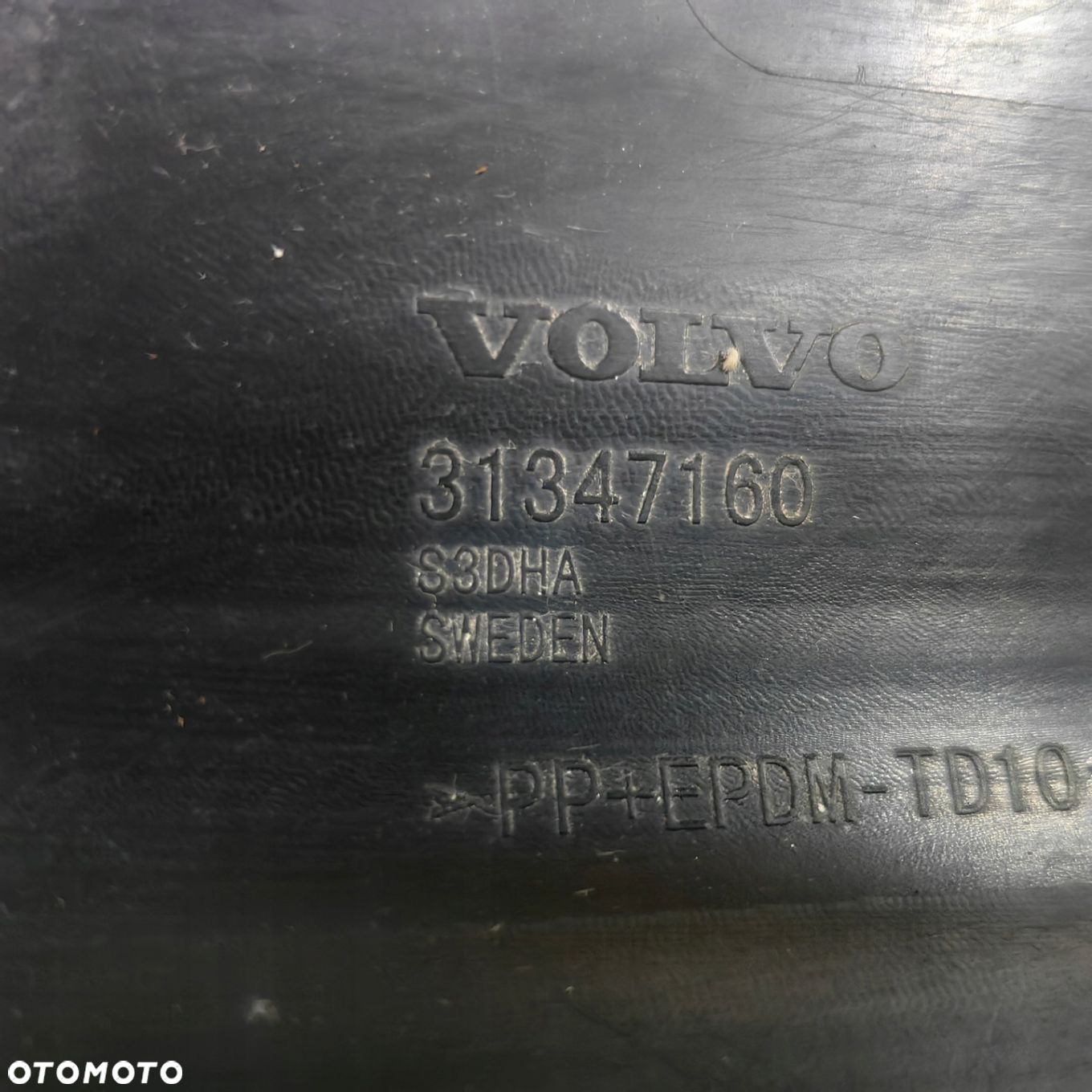 VOLVO V40 II R-DESIGN LIFT ZDERZAK TYŁ TYLNY - 9