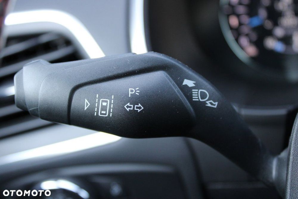 Ford S-Max - 29