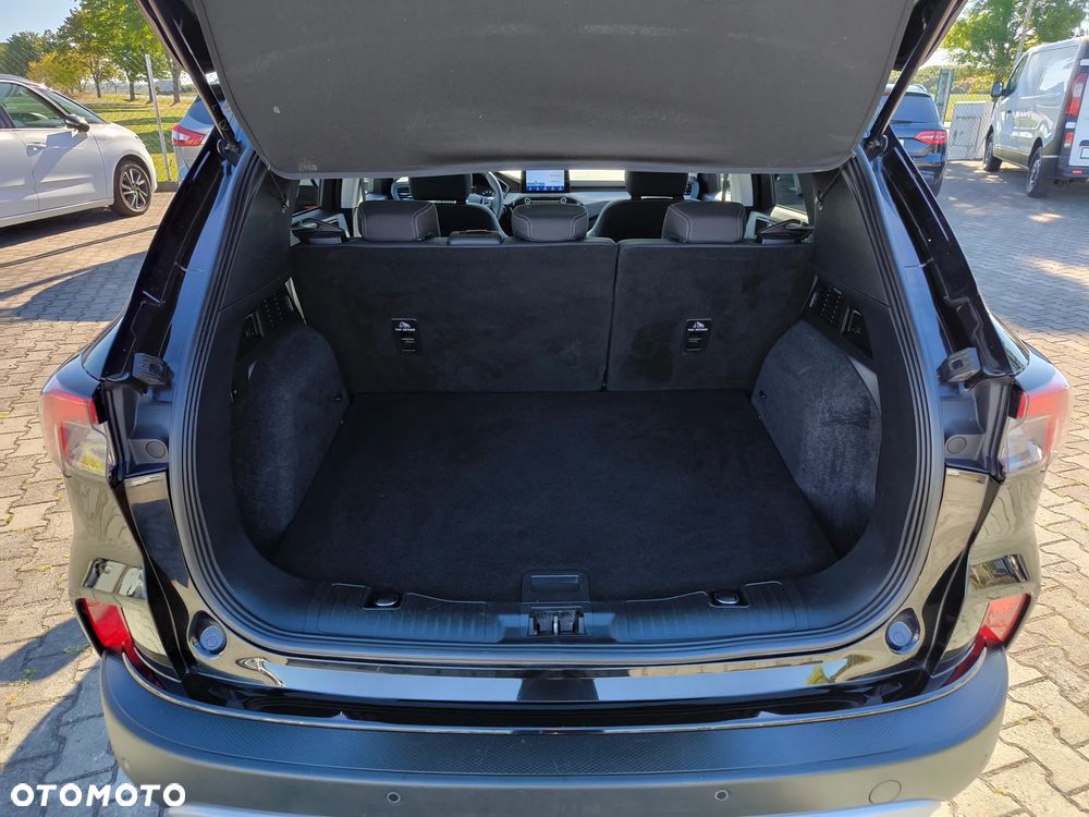 Ford Kuga 2.0 TDCi 2x4 Titanium - 13