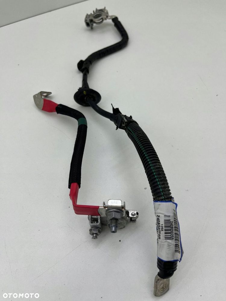 RENAULT SYMBIOZ PRZEWÓD AKUMULATORA KLEMA KOMPLET 240805025R - 2