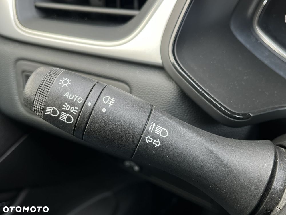 Renault Captur - 21