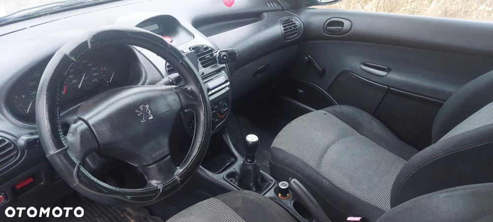 Peugeot 206 - 7