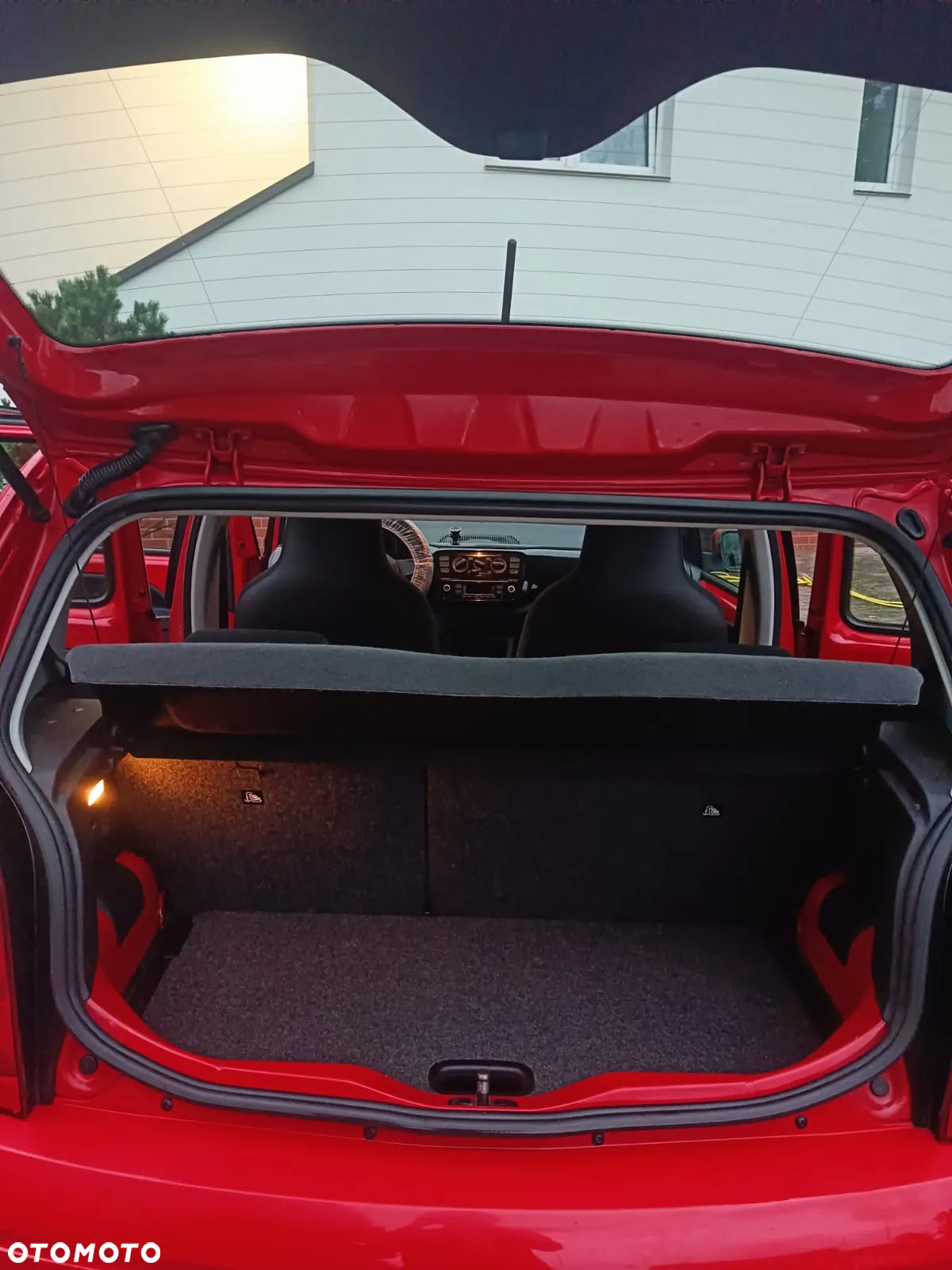Volkswagen up! - 10