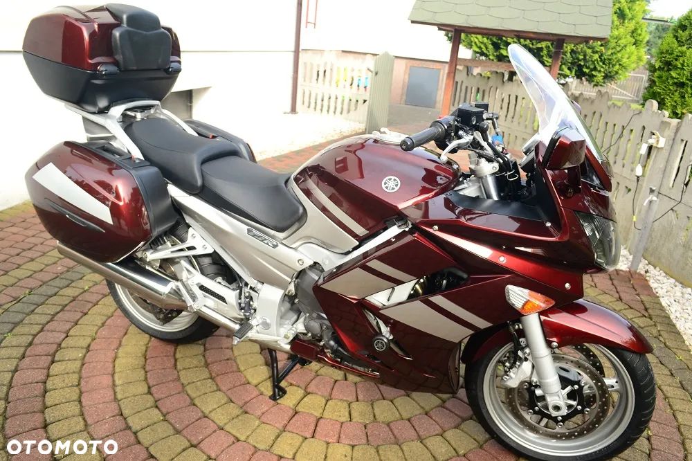 Yamaha FJR - 1