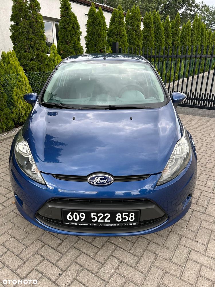 Ford Fiesta 1.25 Ambiente - 11
