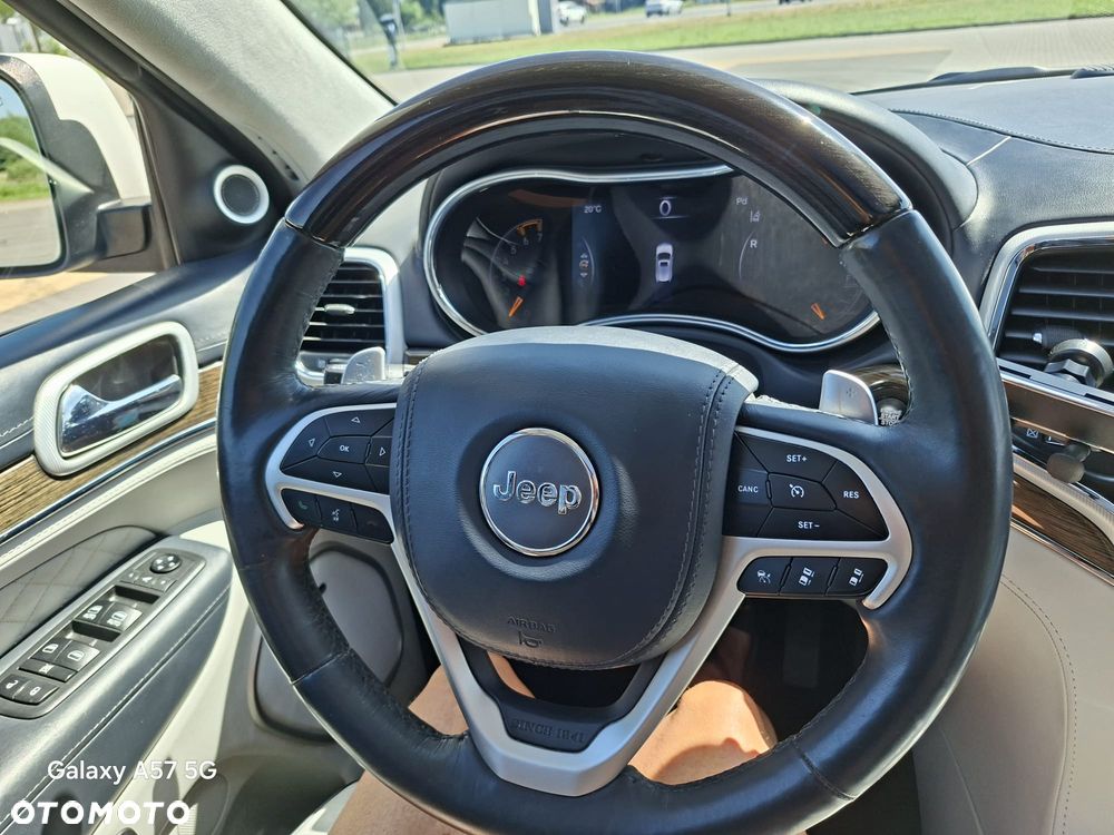 Jeep Grand Cherokee 5.7 V8 Summit - 17