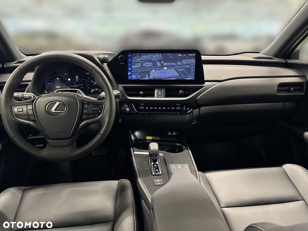 Lexus UX 300h F Sport Design - 15