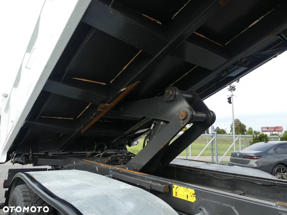 Renault LANDER 430 DXI 6x4 / WYWROTKA 2 STR + HDS SKŁADANY W Z / HYDROBURTA / - 24