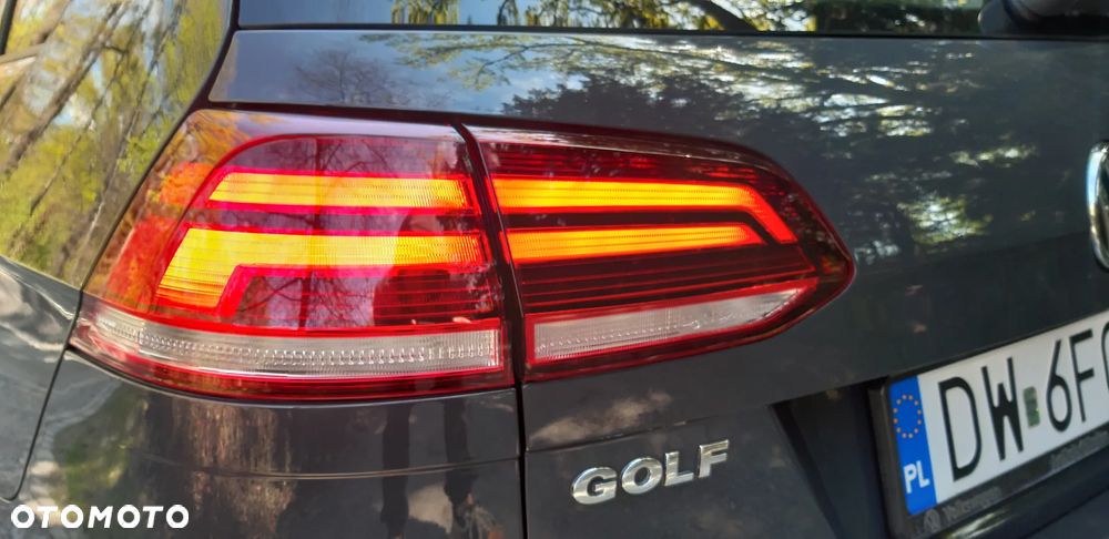 Volkswagen Golf - 9