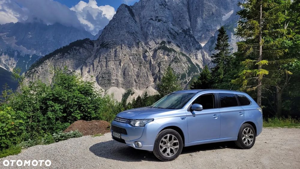 Mitsubishi Outlander - 6