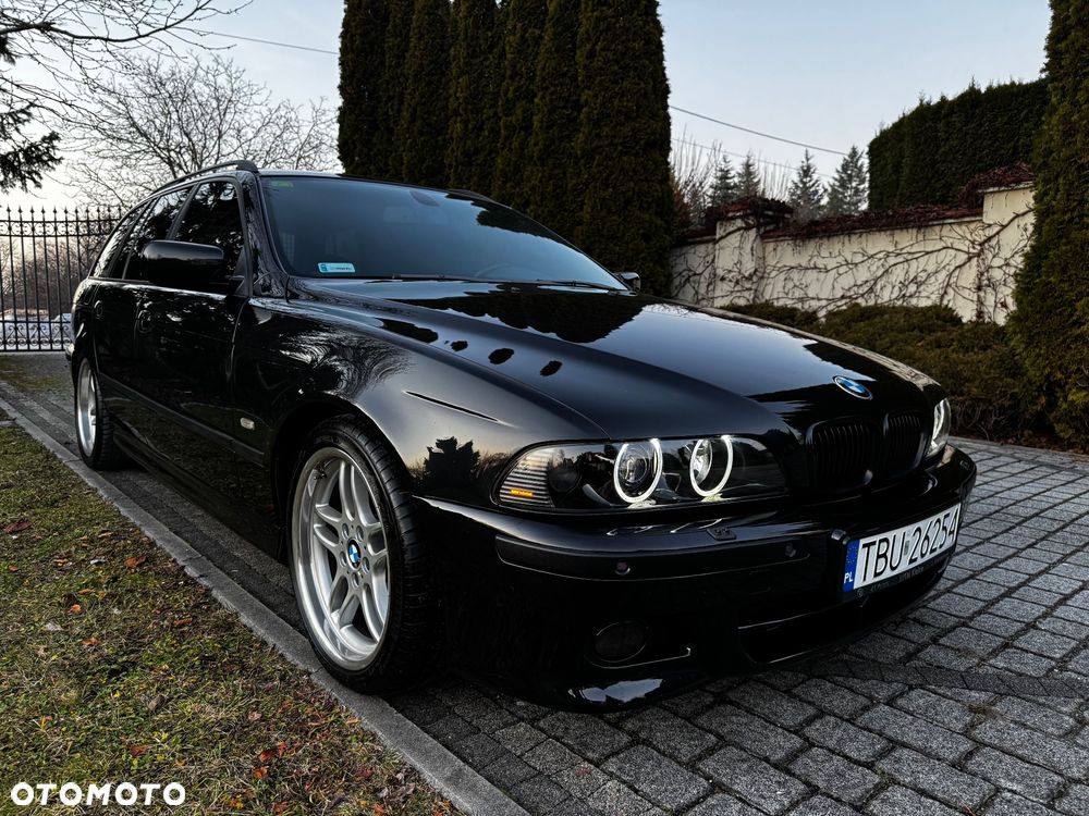 BMW Seria 5 530d Touring Edition Sport - 1