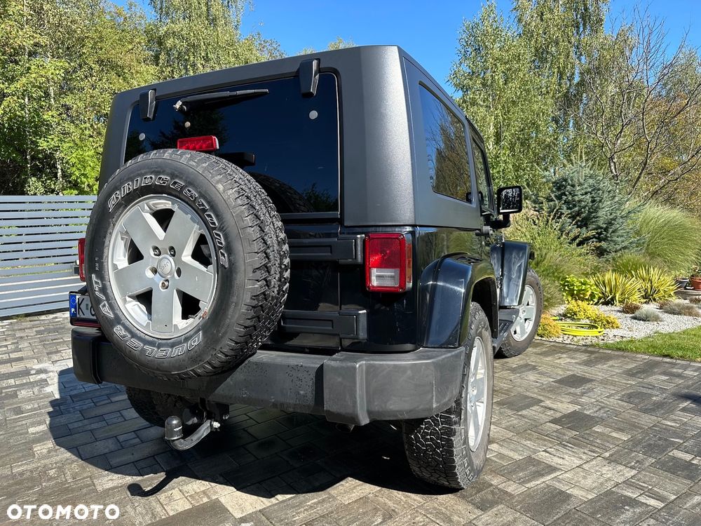 Jeep Wrangler 3.8 Sahara - 4