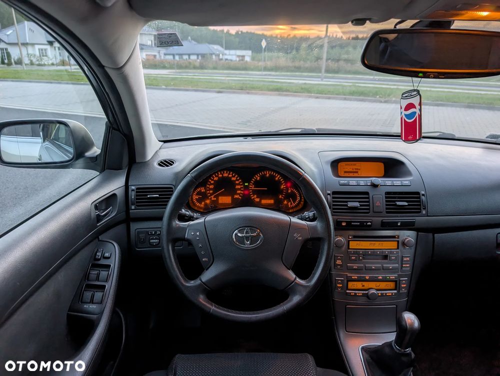 Toyota Avensis 2.0 D-4D Prestige - 18