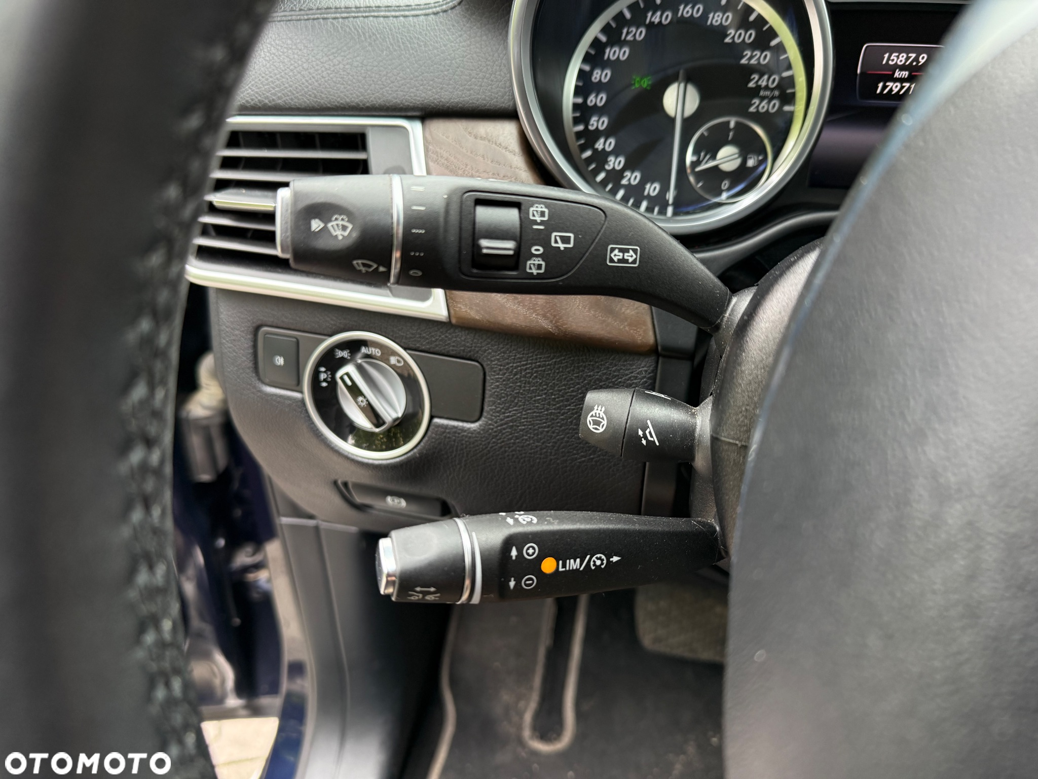 Mercedes-Benz GL 500 4-Matic - 33