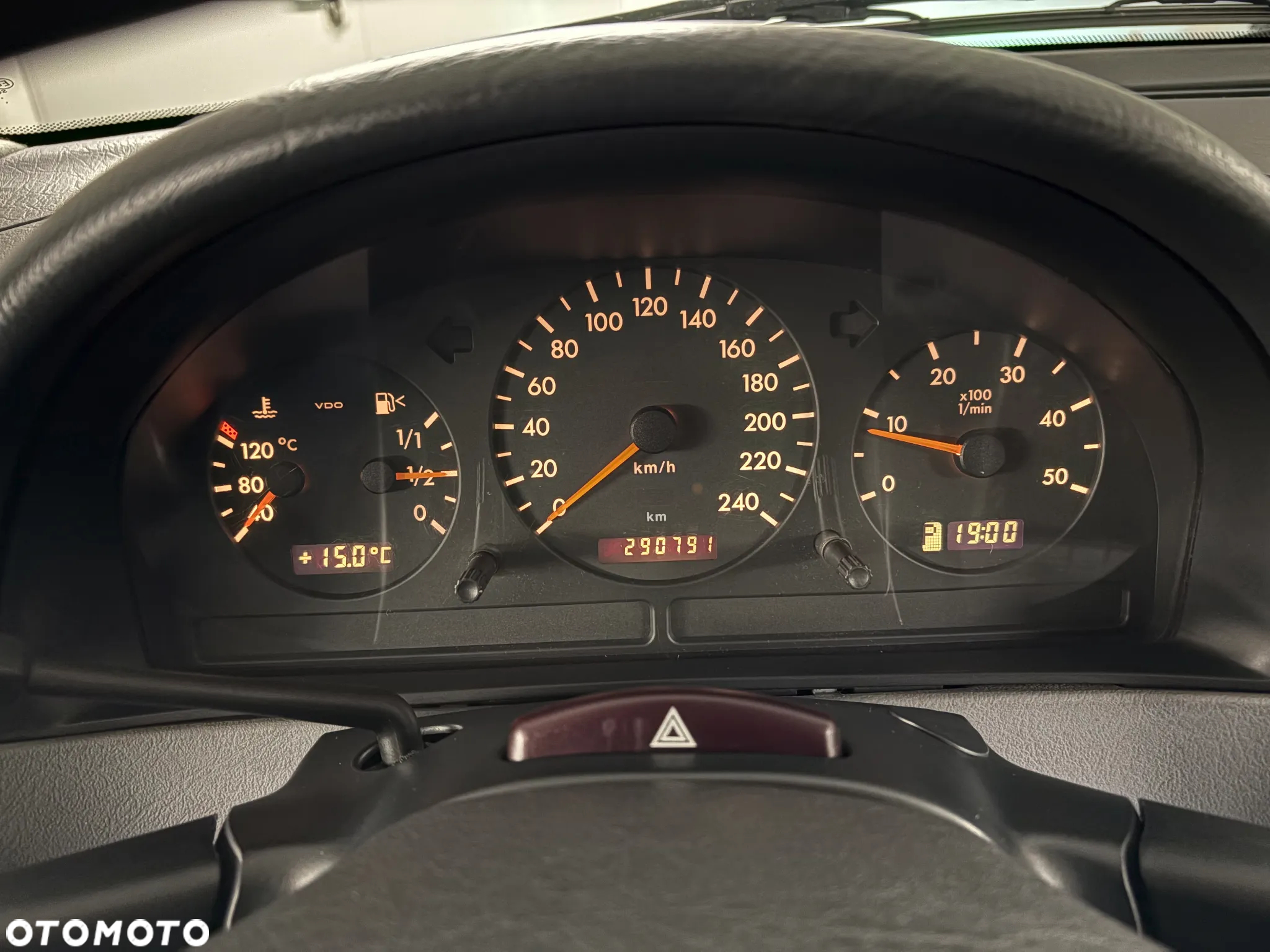 Mercedes-Benz ML - 16