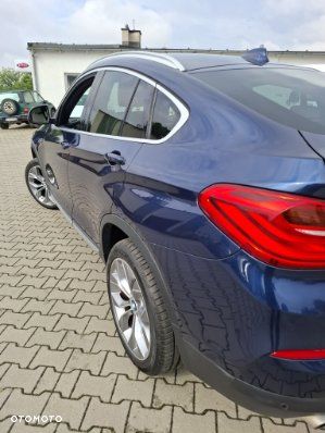 BMW X4 xDrive20i - 17
