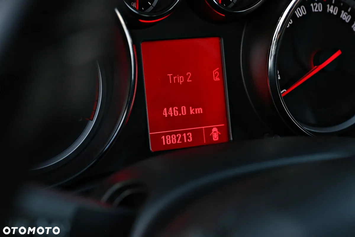 Opel Astra - 28