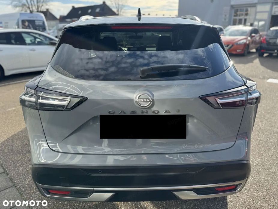 Nissan Qashqai 1.3 DIG-T MHEV N-Connecta Xtronic - 4