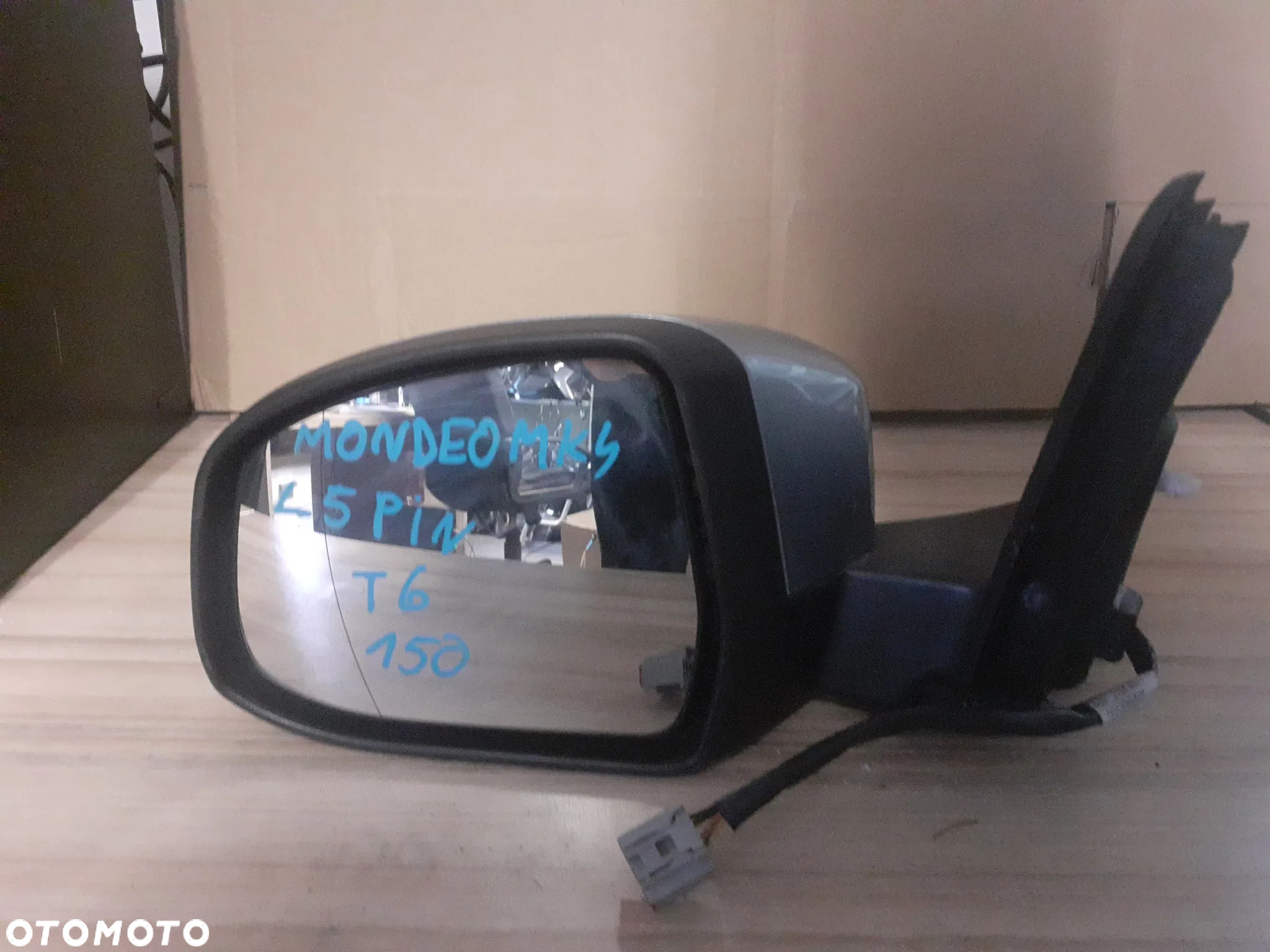 # LUSTERKO LEWE FORD MONDEO MK4 5PIN T6 - 2
