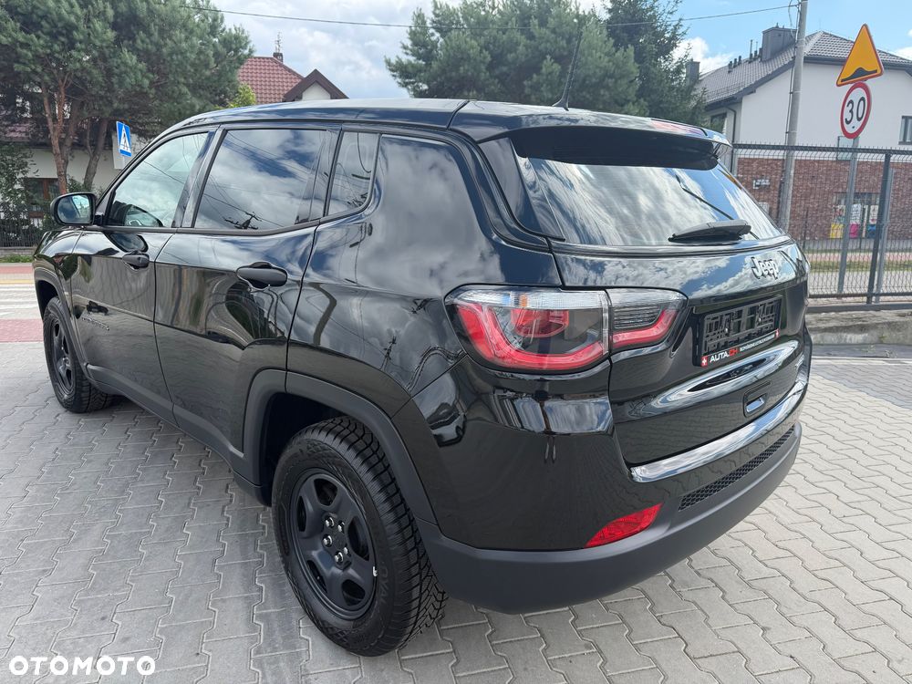 Jeep Compass 1.4 MultiAir Sport - 3