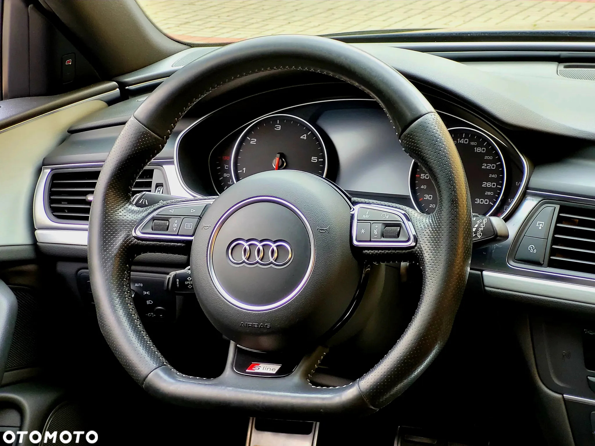 Audi A6 Avant 3.0 TDI quattro S tronic - 29